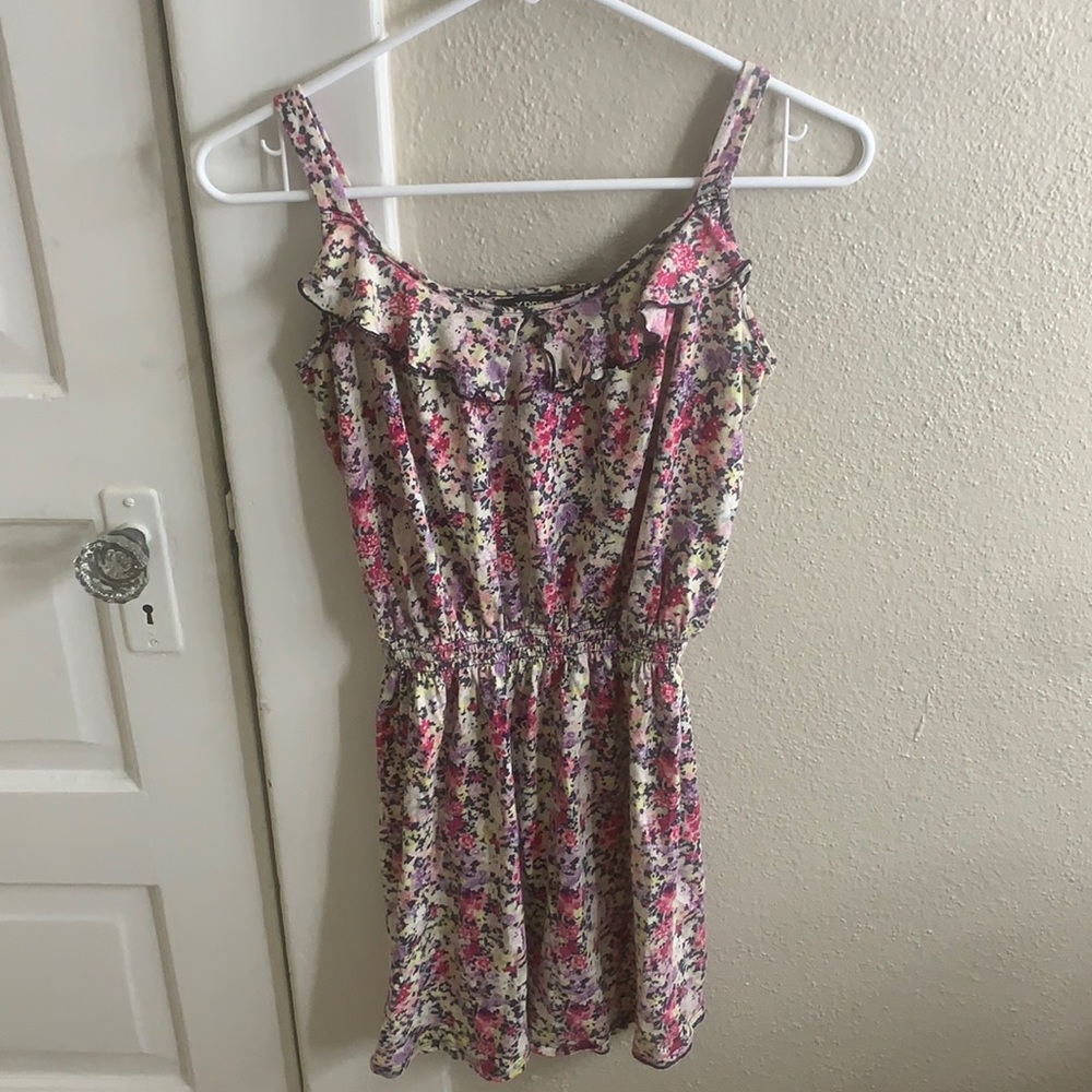 Brand: Express, Size: Small in kids, Color: Floral